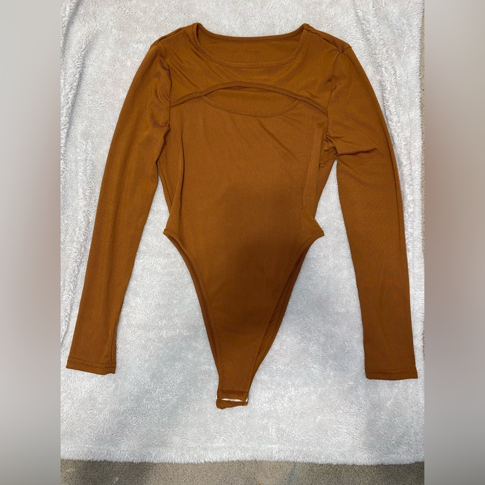 Burnt orange onesie/bodysuit